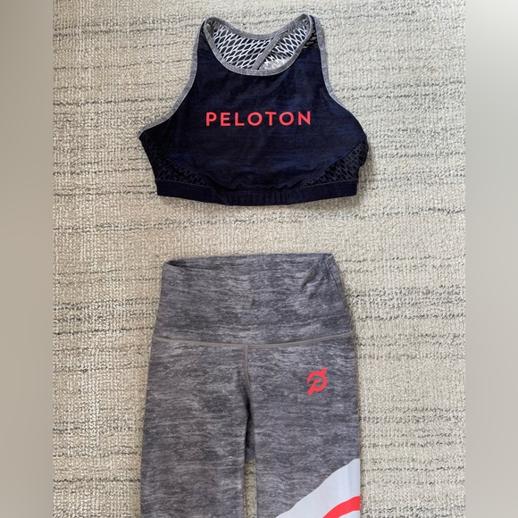 Peloton x WITH 🦄 Wear it to Heart Retro SET - Picture 1 of 8